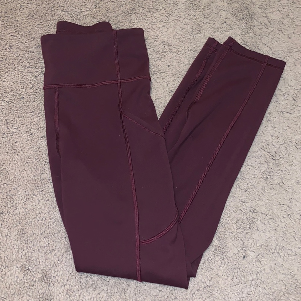 Lululemon leggings with pockets size 2